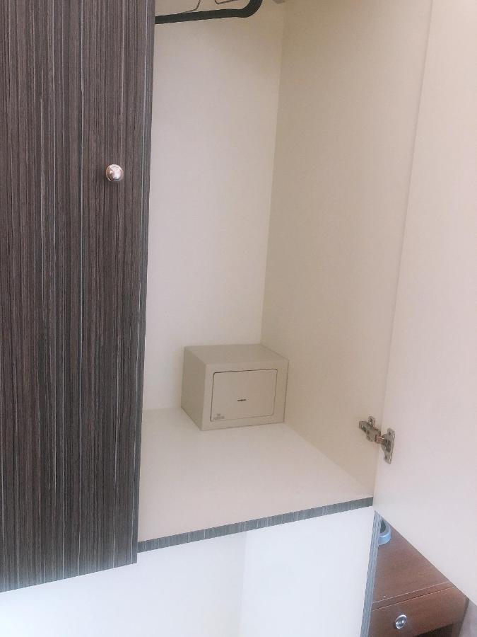 New Family Inn Перо Екстериор снимка