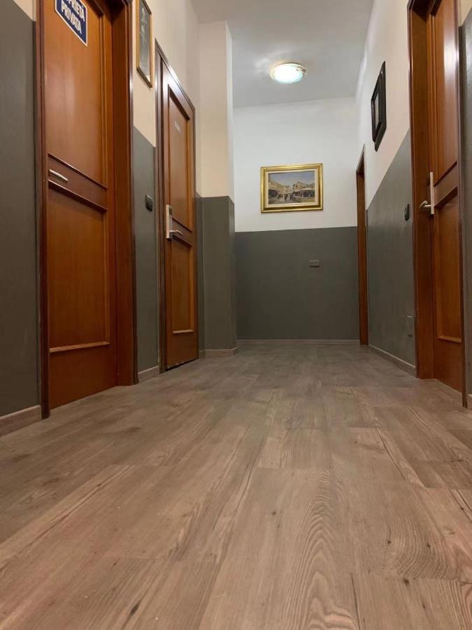 New Family Inn Перо Екстериор снимка